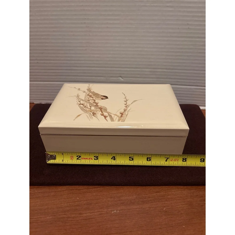 Vintage Otagiri Japan Lacquerware Music Jewelry Box Chickadee Bird Yesterday